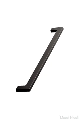 Platt 256 avlångt möbelhandtag, metall, svart