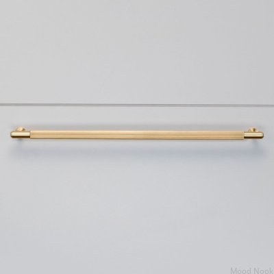 Poignée de meuble allongée en laiton Linear 325