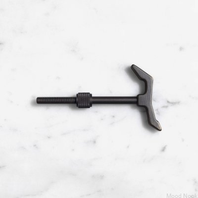 Настенная вешалка Cross 45 из обожжённой бронзы