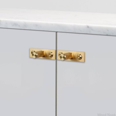 Gałka meblowa z podkładką Linear Plate 12 Mosiężna (zestaw 2 szt.)