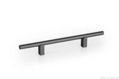 Kumo 128 länglicher Möbelgriff, Aluminium, schwarz, Titan